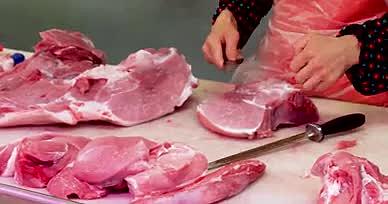 4K切肉高清猪肉摊位视频的预览图